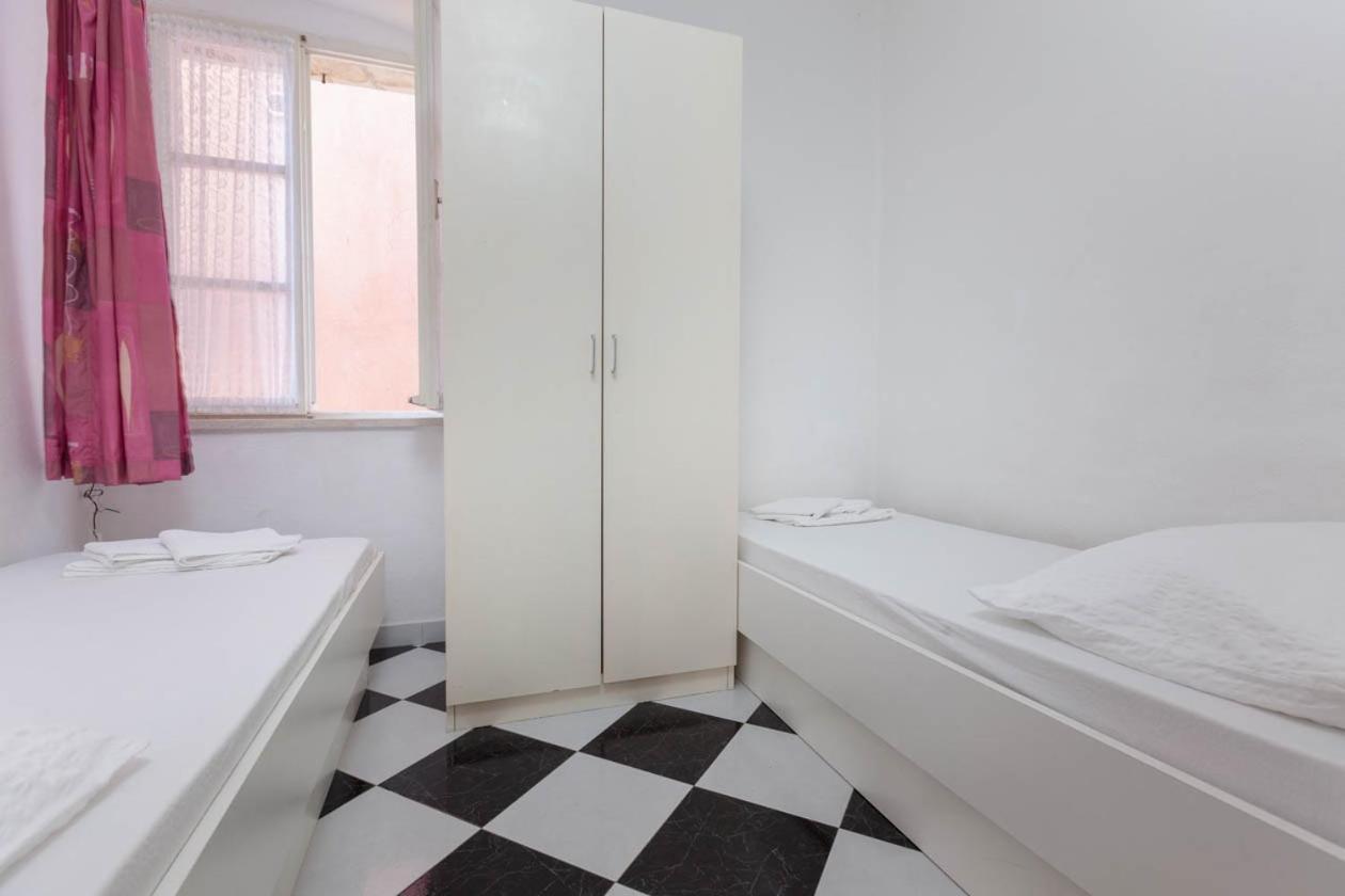 Apartmani Marija Podgora Eksteriør billede