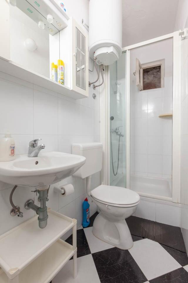 Apartmani Marija Podgora Eksteriør billede