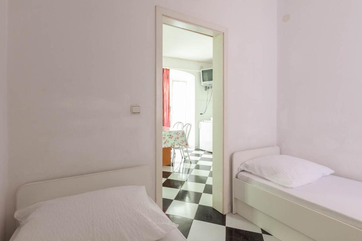Apartmani Marija Podgora Eksteriør billede